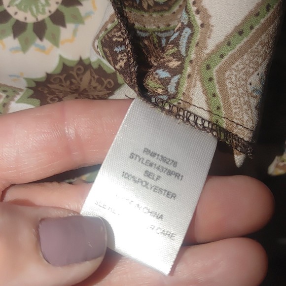 Daniel Rainn Long Sleeve Blouse SZ Medium Light-Weight Medallion Relaxed Boho - Picture 8 of 10